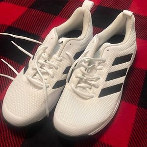 Size 12 Adidas tennis shoes